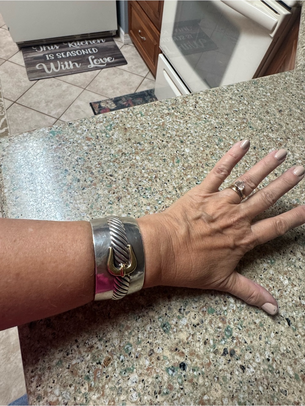 David Yurman wide cuff with 18k Buckle Rare 😳❤️ - Picture 15 of 17